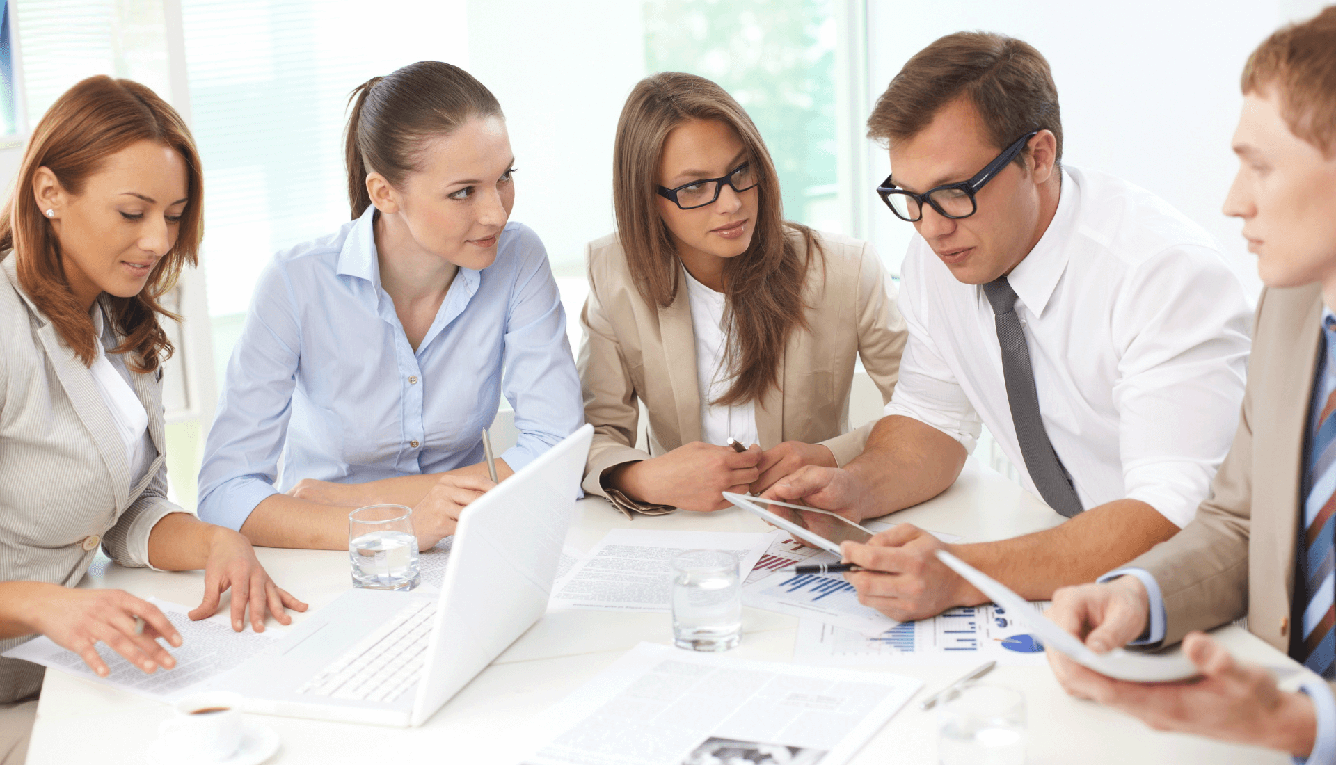 Magnet_Hero image_Str. Glowna-Home_1.0